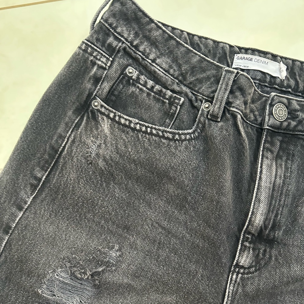 Garage Women’s Jeans - Picture 1 of 16